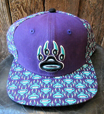 Snap Back Hat - Wolf Spirit by William Cooper – All The Good Things From BC